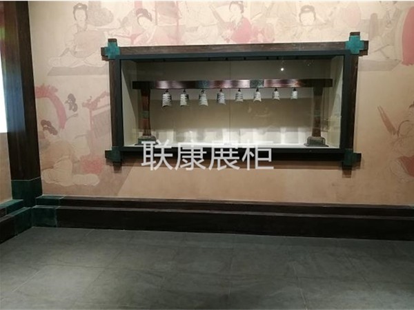 金屬展柜怎樣保養(yǎng)